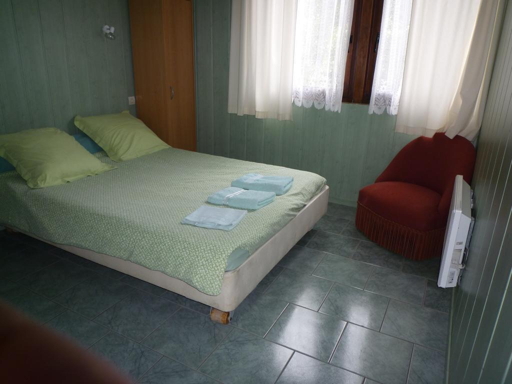 Chalet Du Montal Dun-les-Places Номер фото